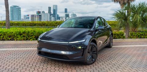 Tesla Model Y 2026