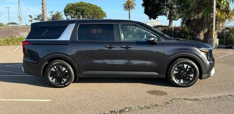 Kia Carnival Hybrid 2026
