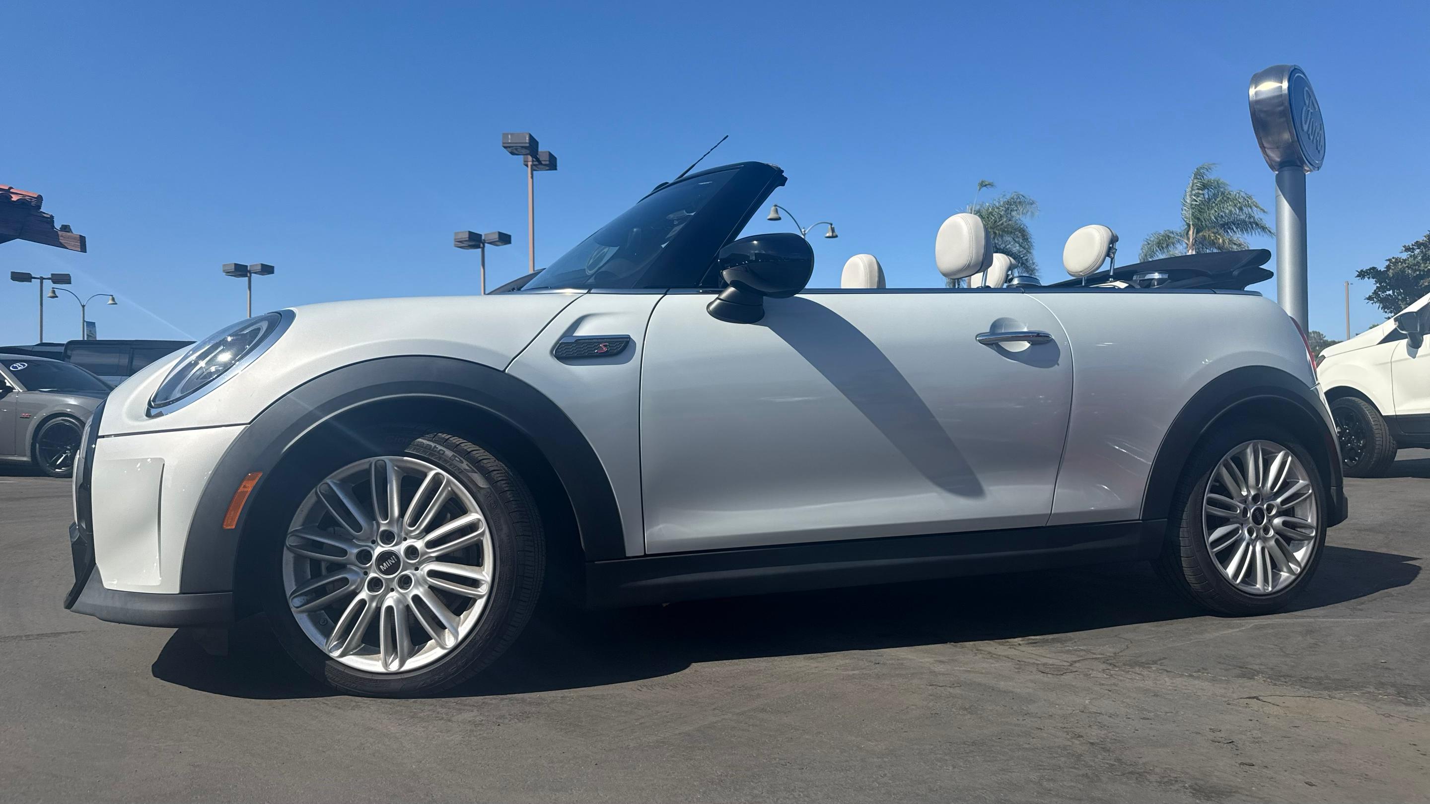 MINI Convertible 2022 in San Diego, CA
