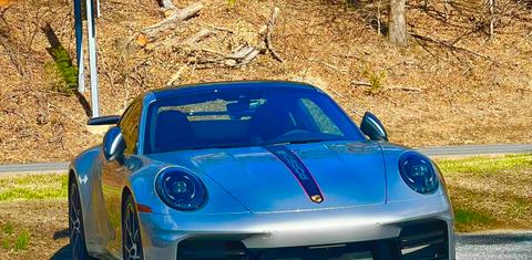 Porsche 911 2025