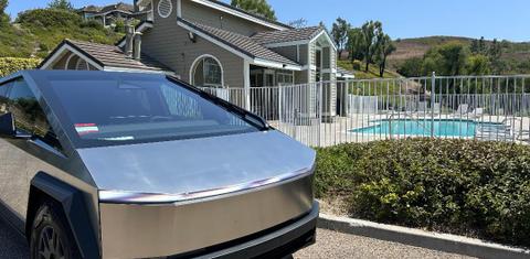 Tesla Cybertruck 2024