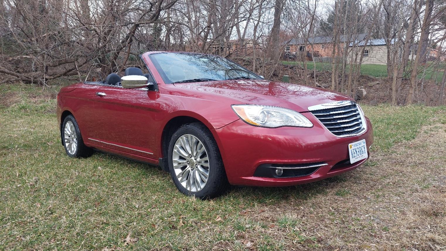 Chrysler 200 2011 in 