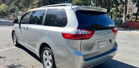 Toyota Sienna 2015