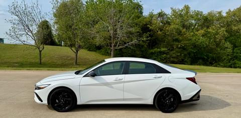 Hyundai Elantra 2026