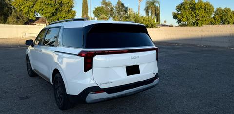 Kia Carnival Hybrid 2026