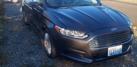 Ford Fusion Hybrid 2015