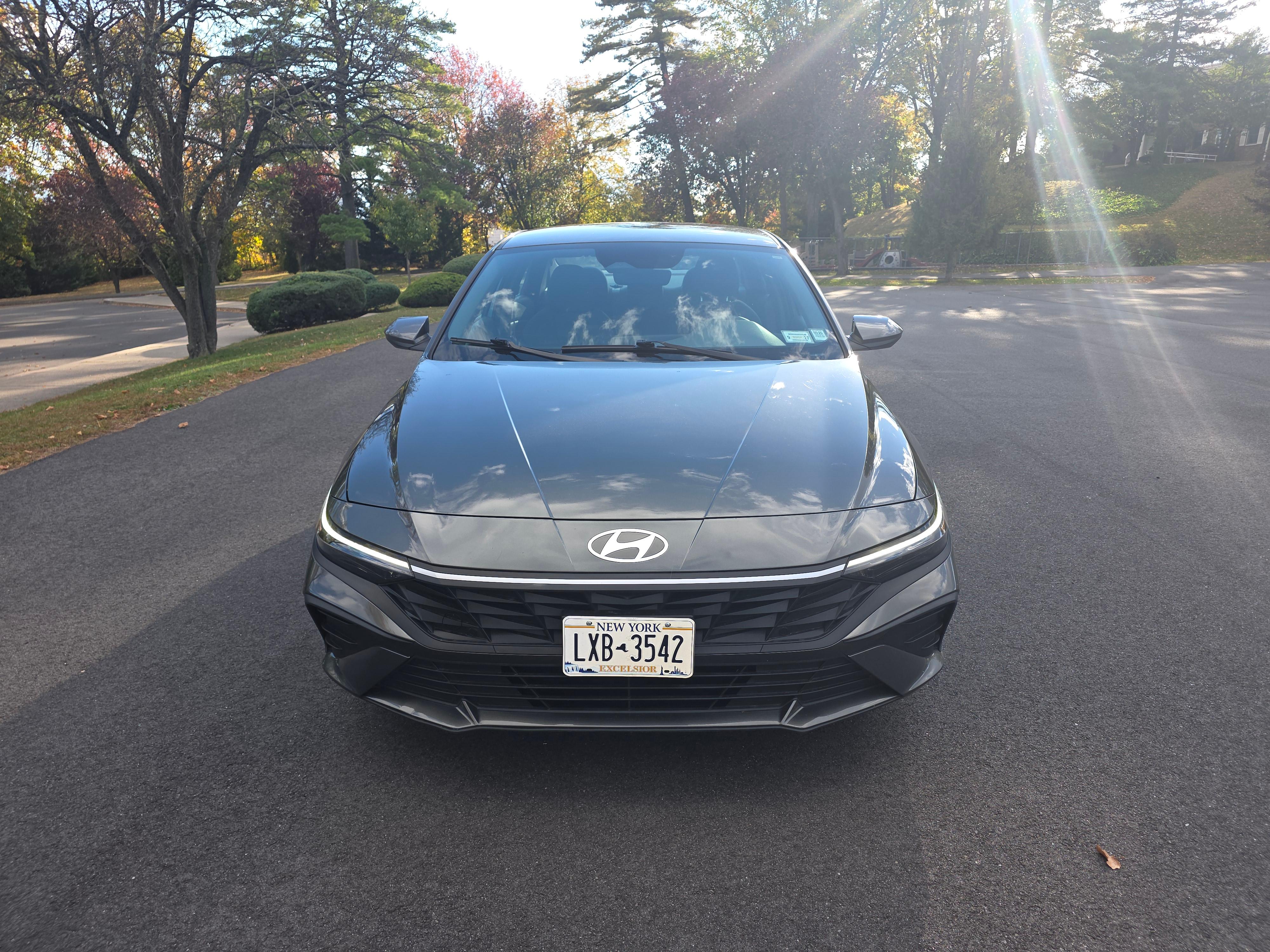 Hyundai Elantra 2024 in Staten Island, NY