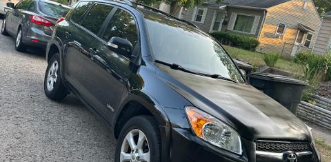 Toyota RAV4 2012