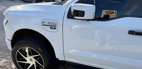 Ford F-150 Lightning 2023