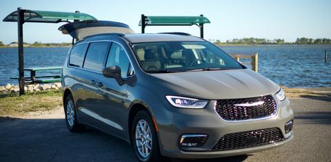 Chrysler Pacifica 2022