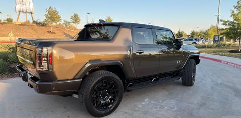 GMC HUMMER EV 2025
