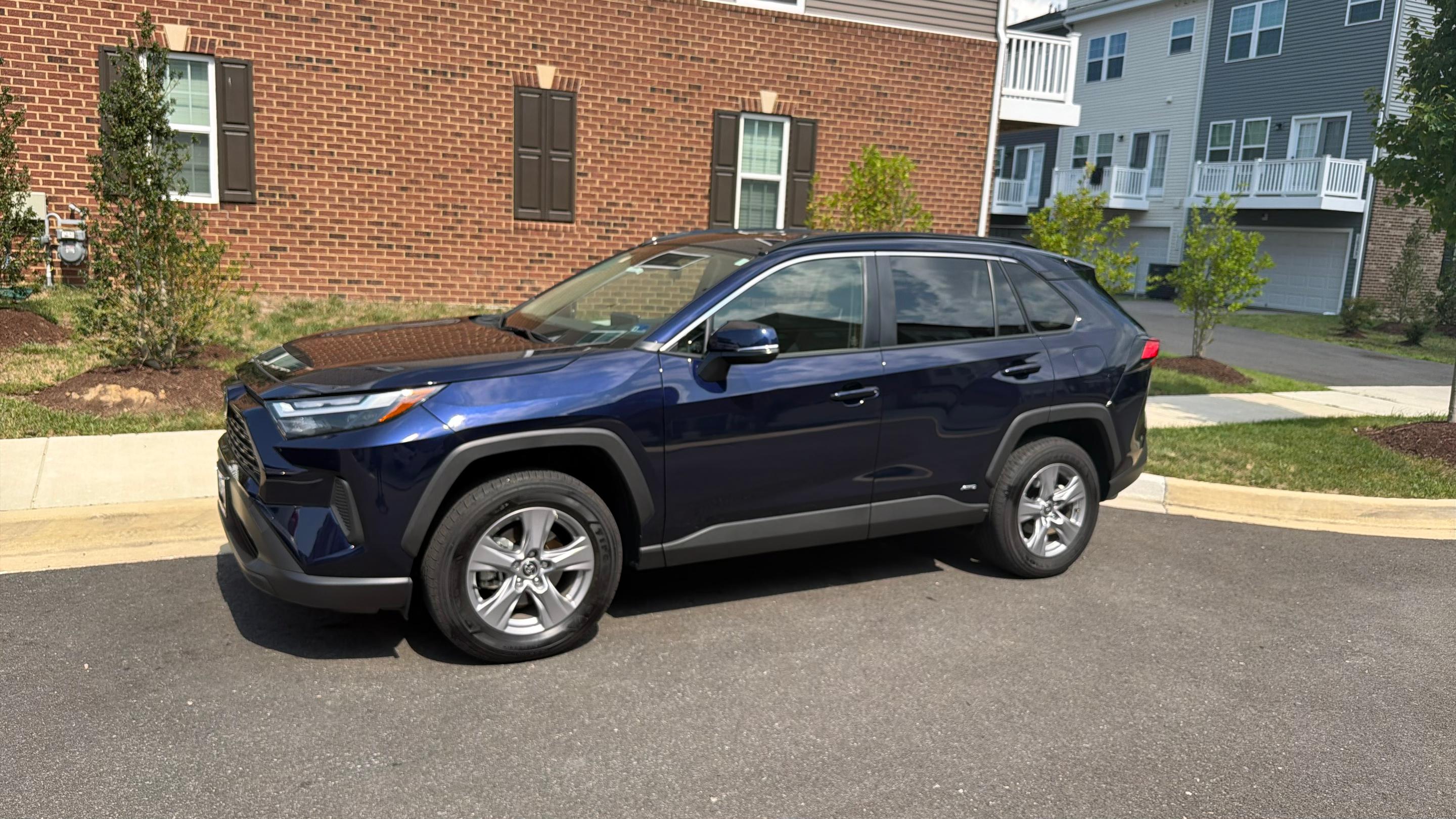 Toyota RAV4 Hybrid 2025 in Bowie, MD