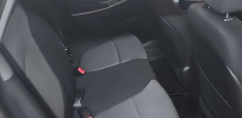Hyundai Accent 2012