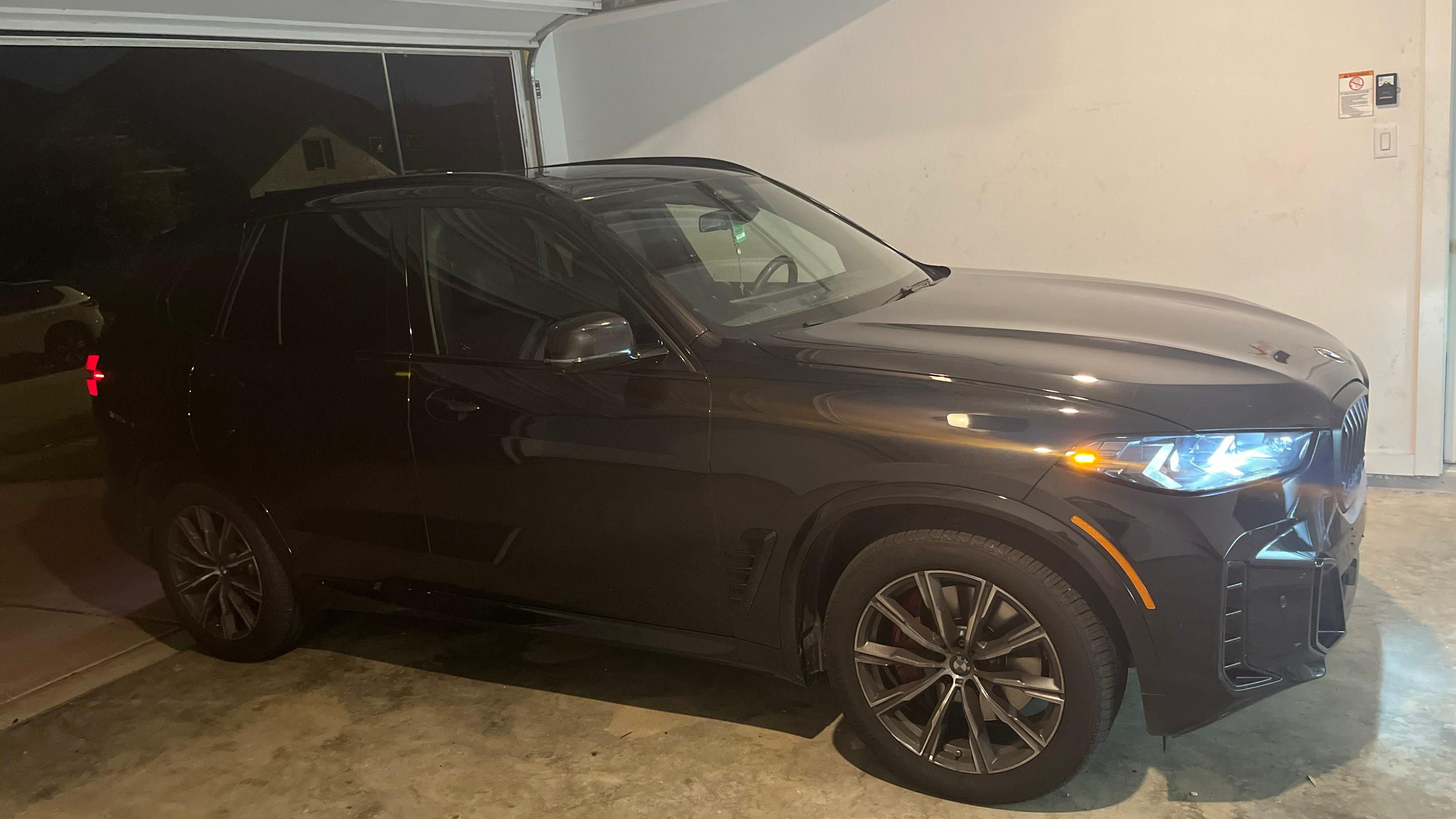 BMW X5 2024 in Houston, TX