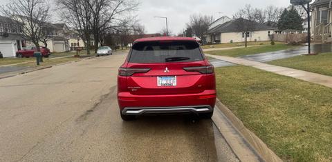 Mitsubishi Outlander 2025