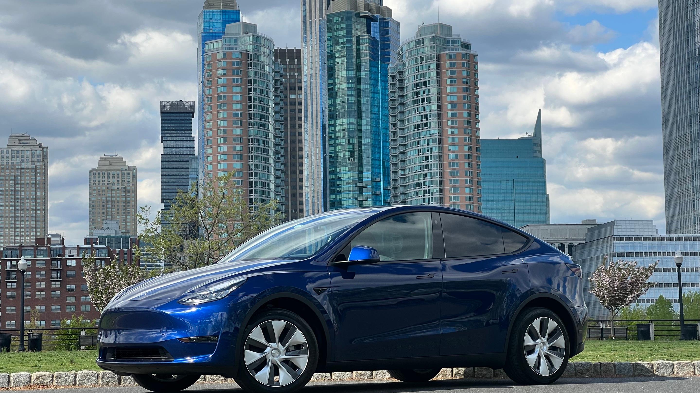 Tesla Model Y 2023 in Hillside, NJ