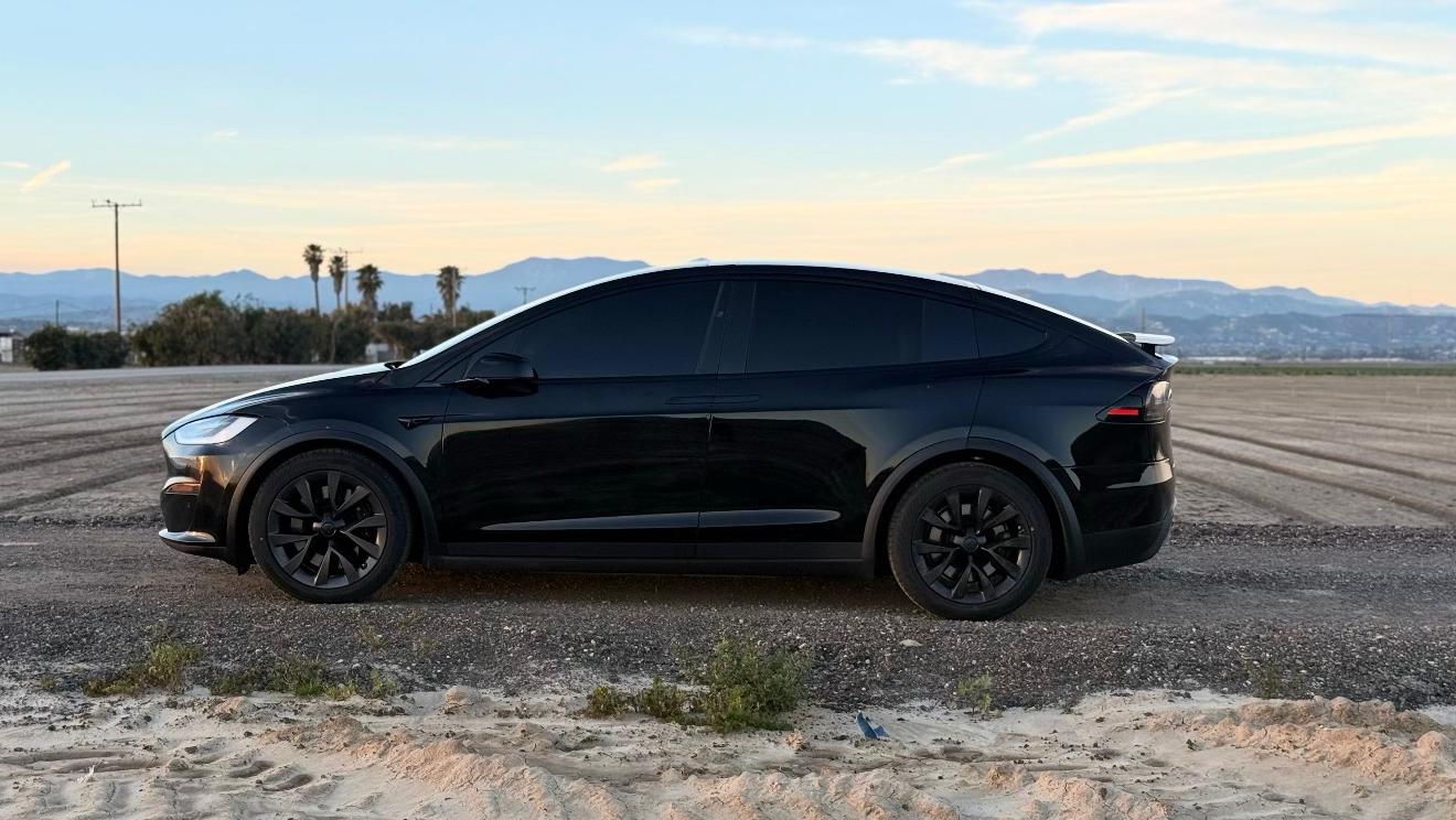 Tesla Model X 2022 in 