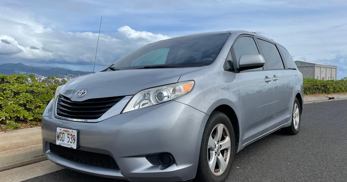 Toyota Sienna 2012 rental in Honolulu, HI by Kai L. | Turo