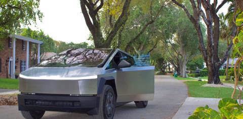 Tesla Cybertruck 2025