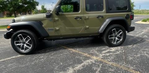 Jeep Wrangler 4xe 2025