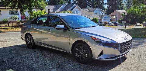 Hyundai Elantra 2021