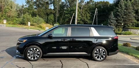 Kia Carnival 2023