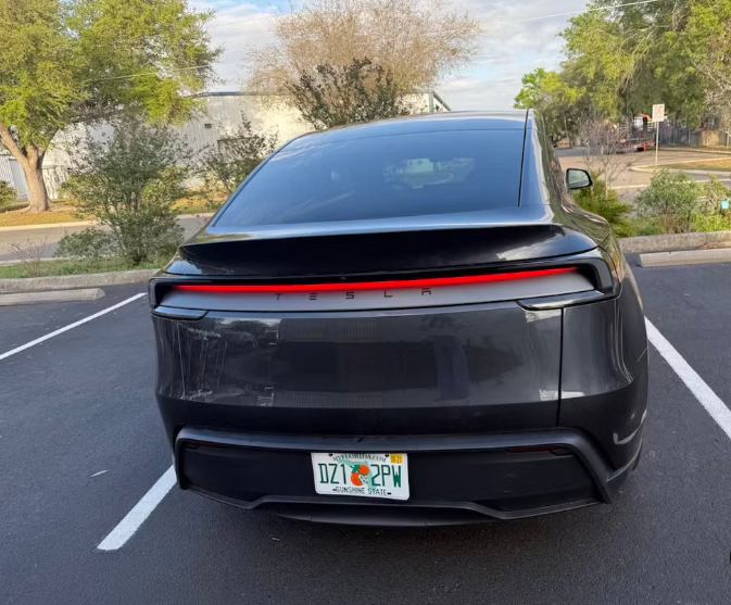 Tesla Model Y 2026 in Winter Garden, FL