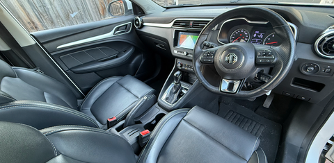 MG ZS 2022