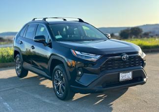 Toyota RAV4 car