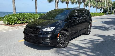 Chrysler Pacifica 2026