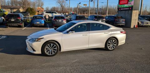 Lexus ES 2021