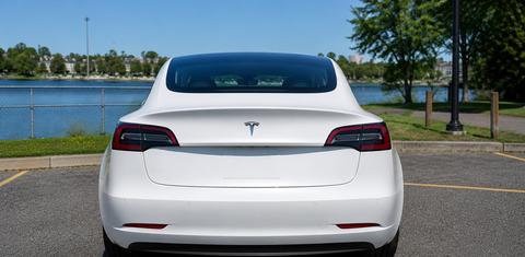 Tesla Model 3 2021
