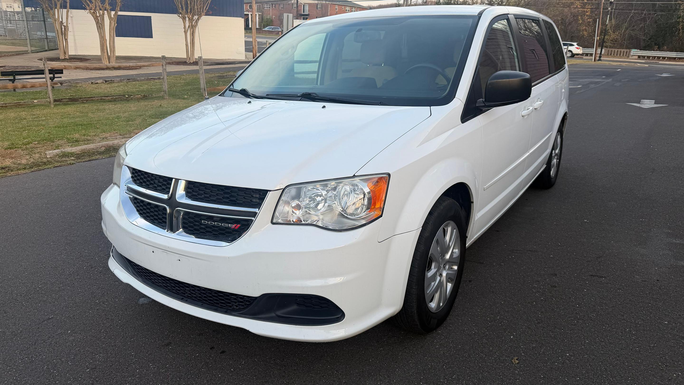 Dodge Grand Caravan 2014 in Barrington, NJ