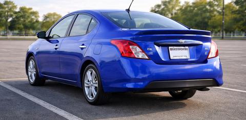 Nissan Versa 2016