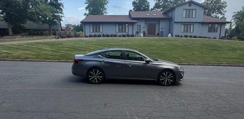 Nissan Altima 2022