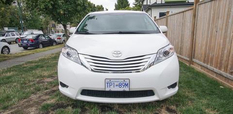 Toyota Sienna 2015