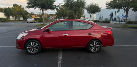 Nissan Versa 2015