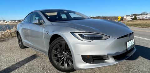 Tesla Model S 2016
