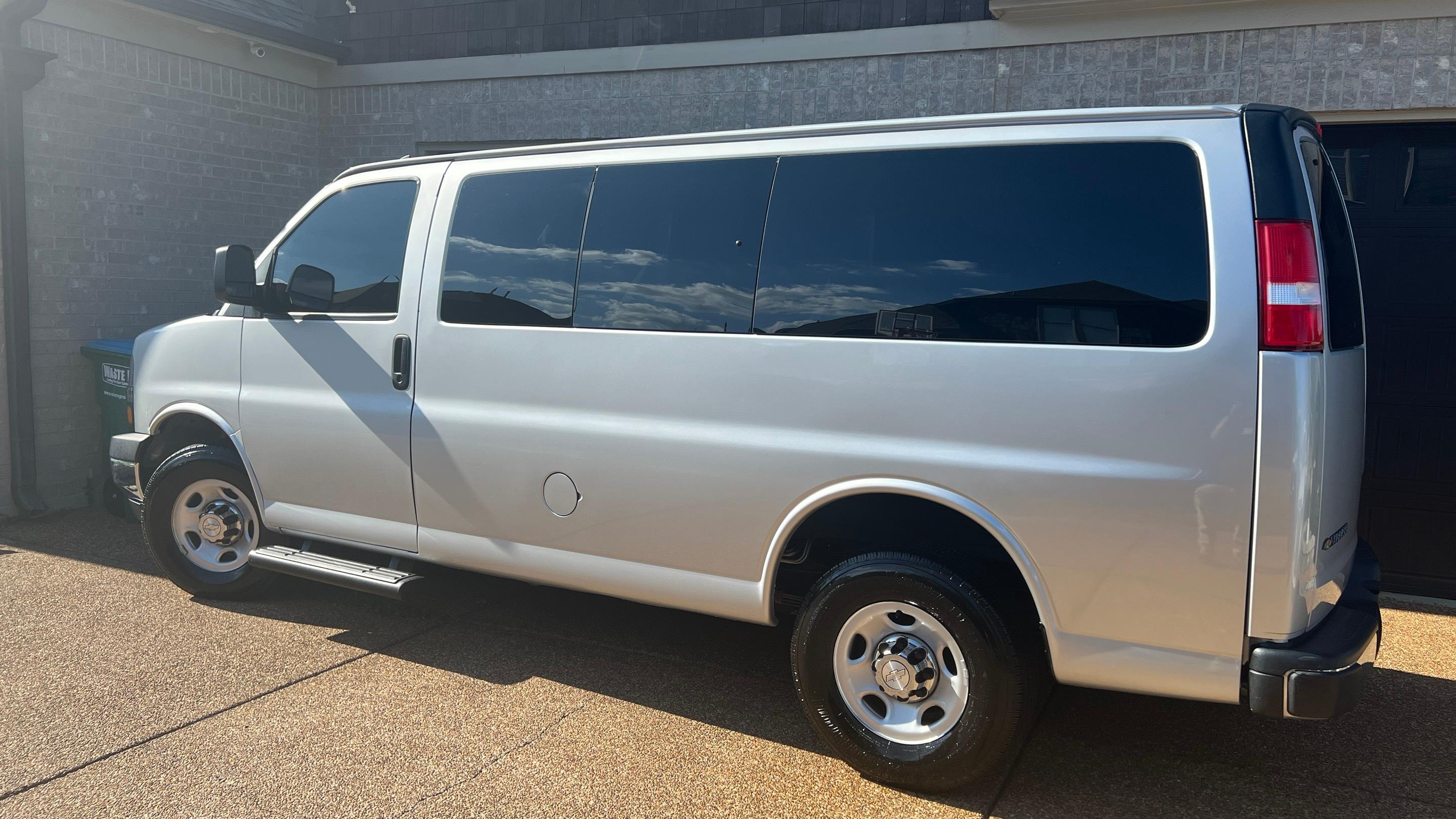 Chevrolet Express 2019 in Arlington, TN