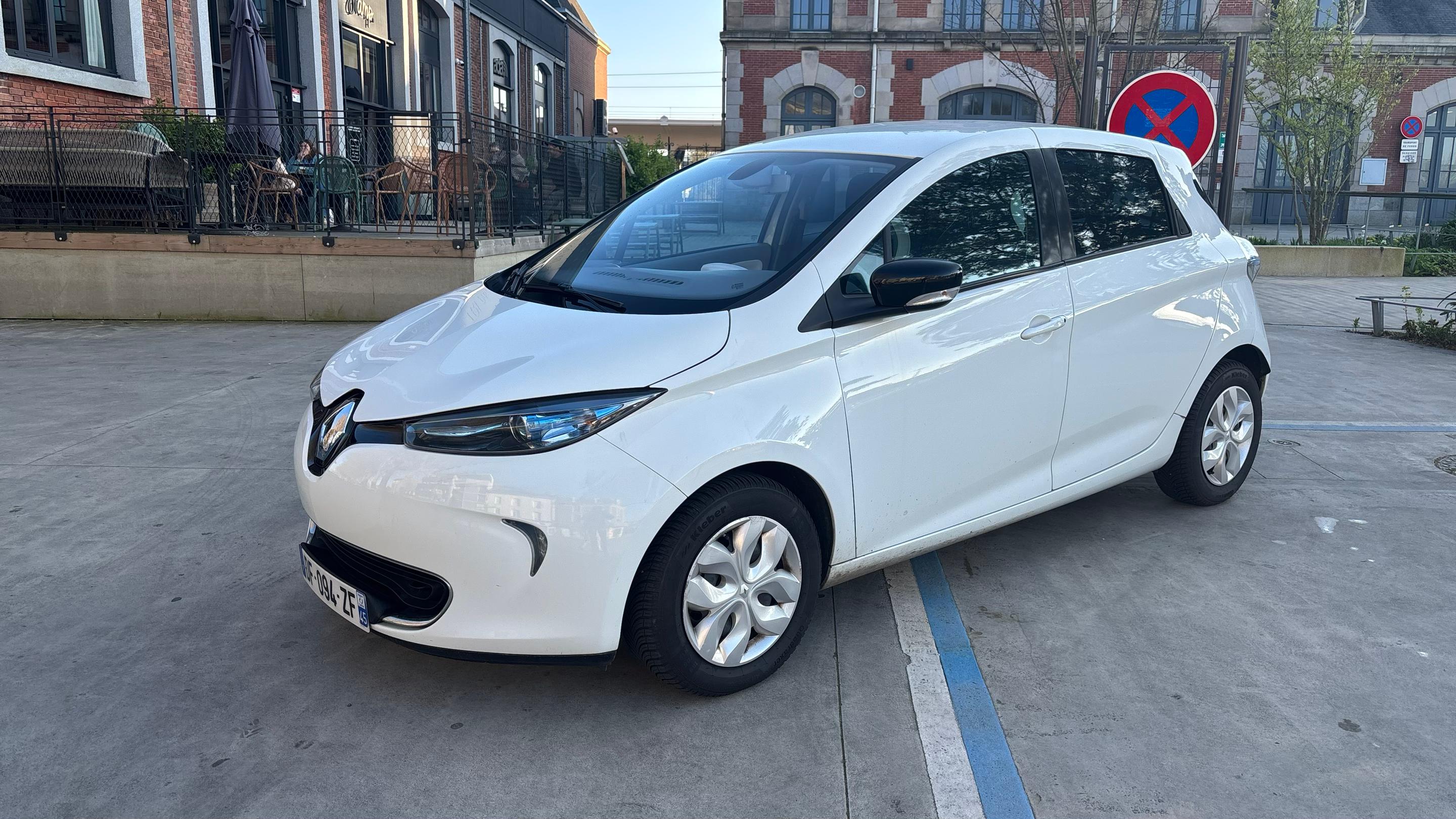 Renault ZOE 2014 à Saint-brieuc