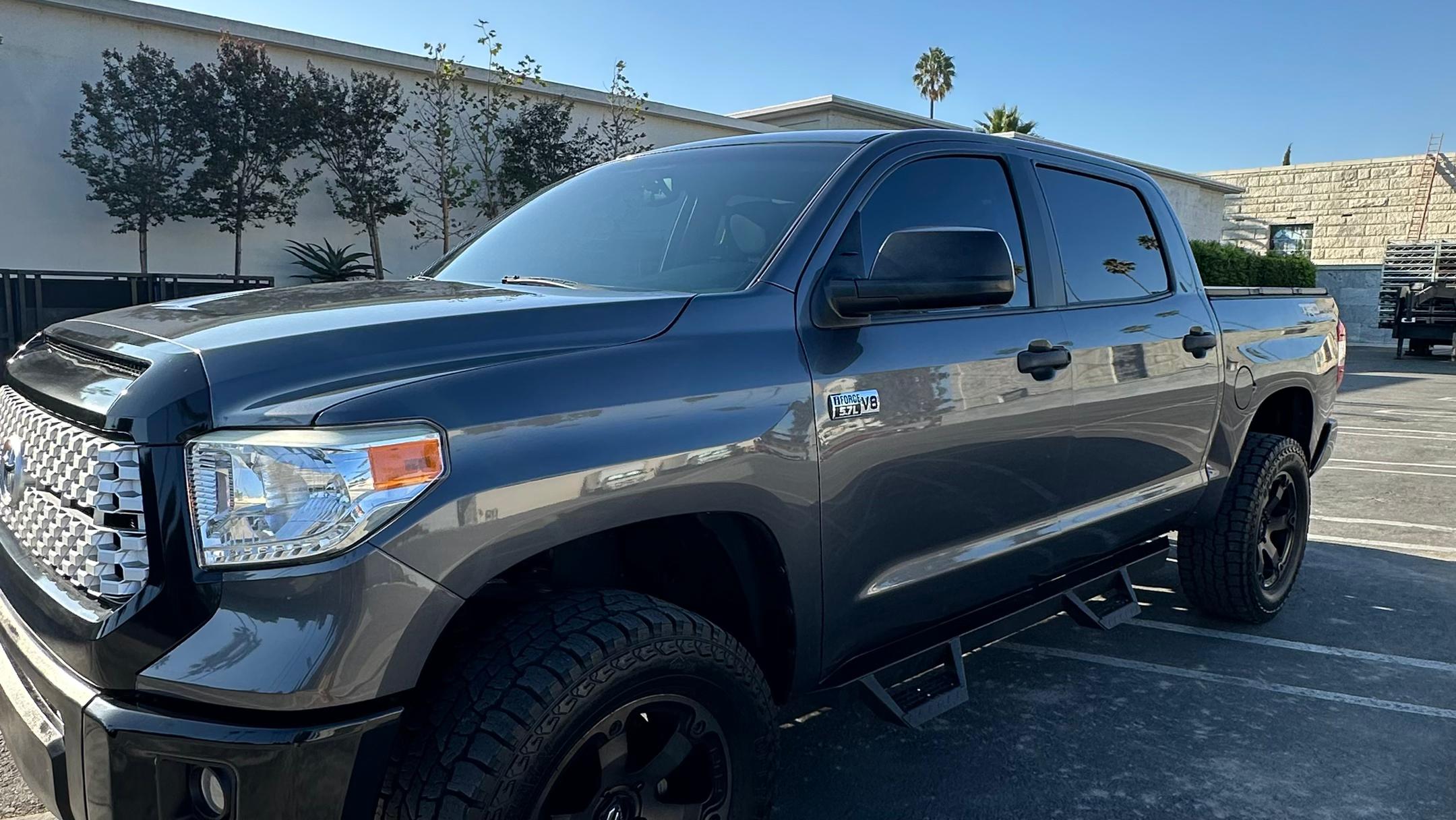 Toyota Tundra 2017 in 