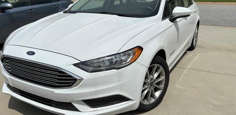 Ford Fusion Hybrid 2017
