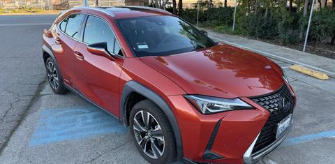 Lexus UX 2020