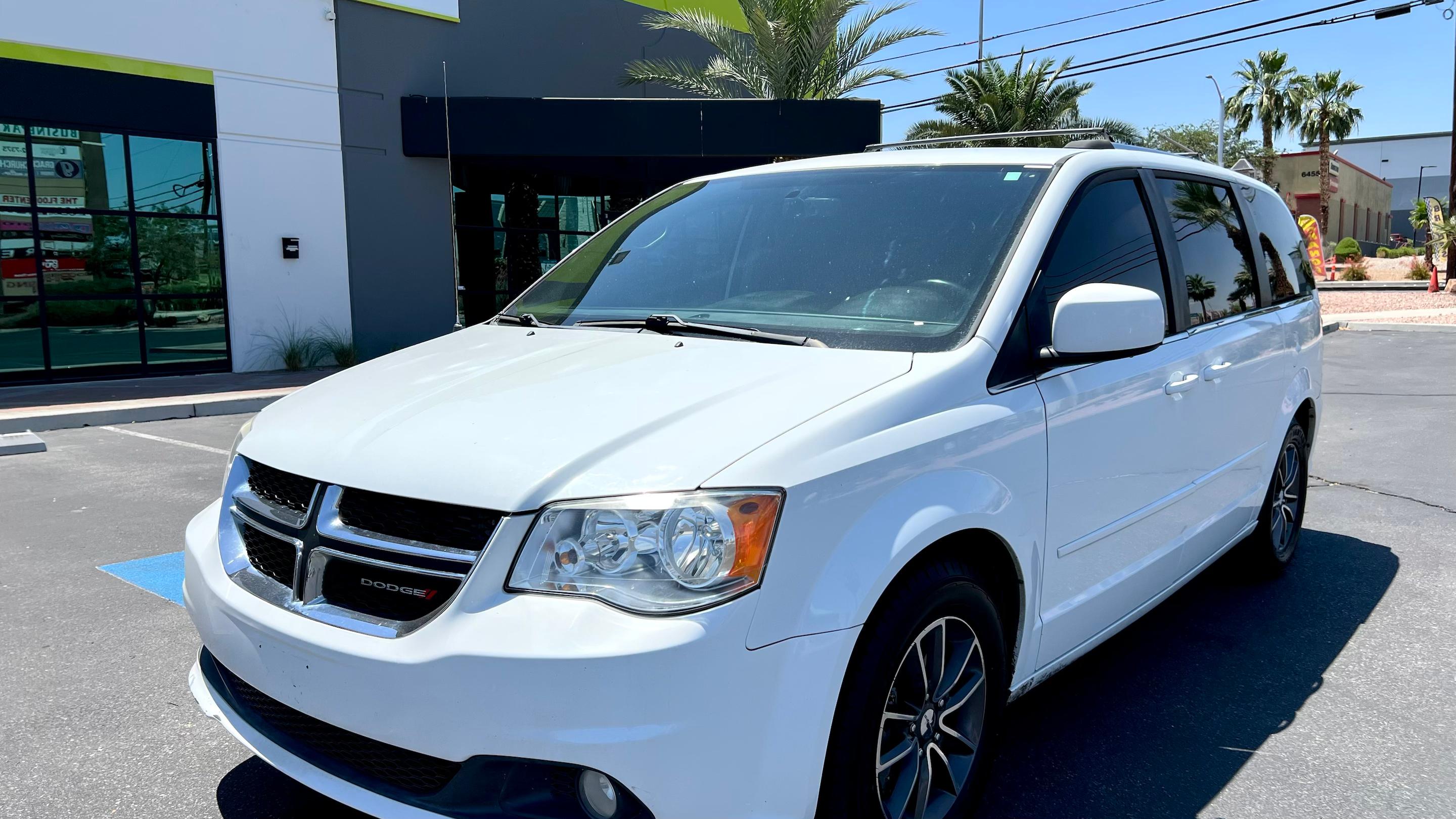 Dodge Grand Caravan 2017 in 