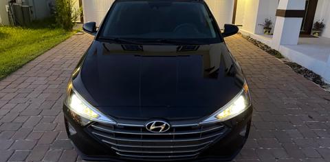 Hyundai Elantra 2020