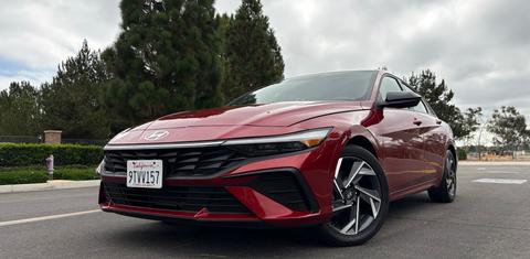 Hyundai Elantra 2025