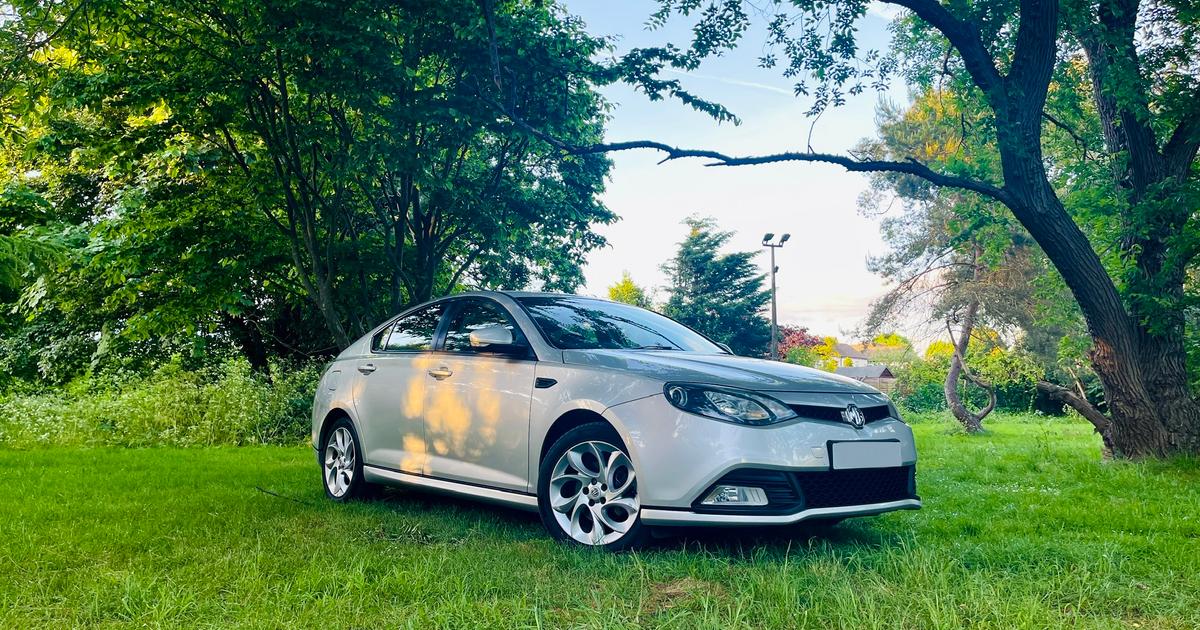 MG MG6 2012 rental in Worcester Park, England by Karan (. Turo