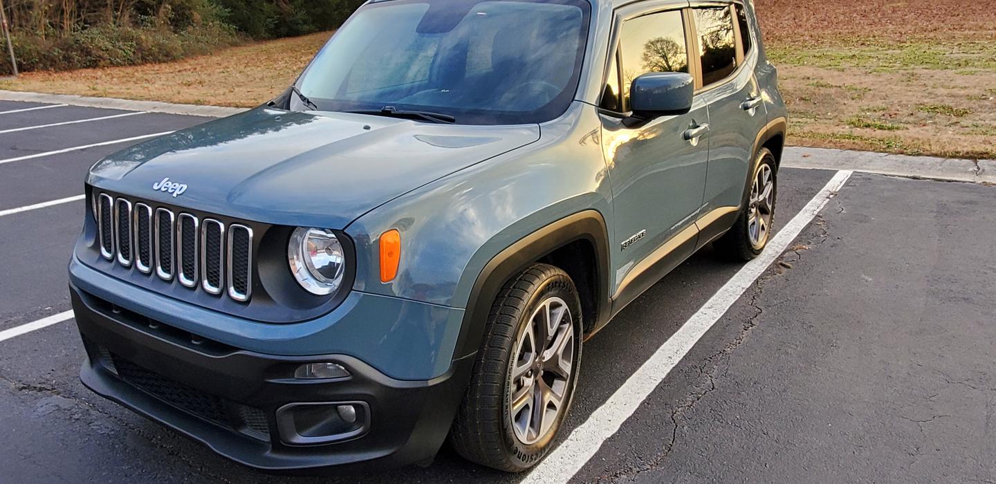 Jeep Renegade 2017 rental in Charlotte , NC by Laura F. Turo