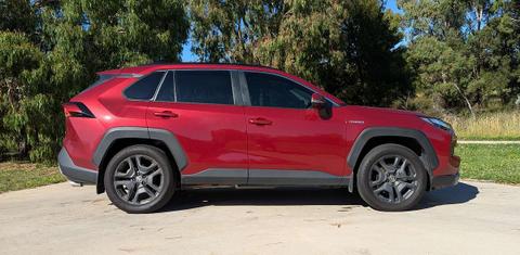 Toyota RAV4 2025
