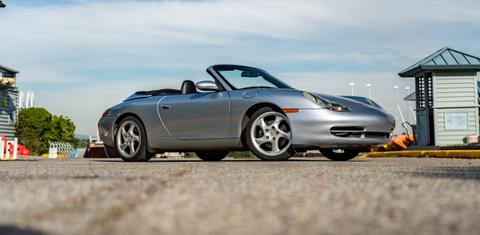 Porsche 911 2000